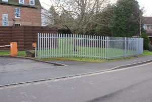 UWE galvanised palisade fence